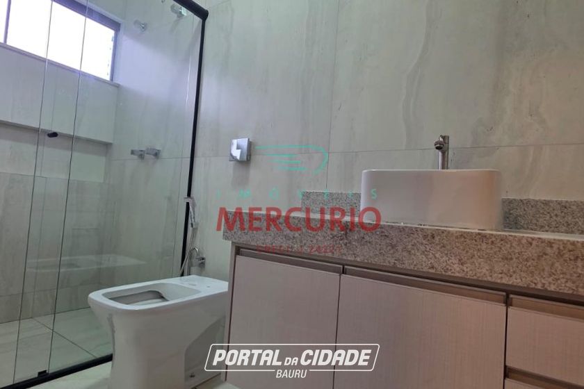 Casa &agrave; venda - 200m&sup2; - Morada Do Sol