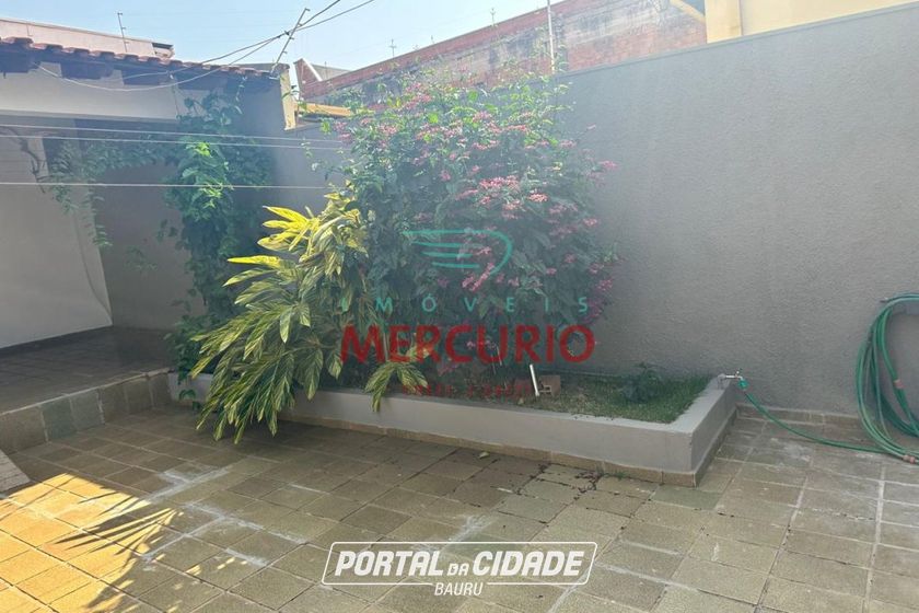 Casa &agrave; venda - 2m&sup2; - Vila Falc&atilde;o