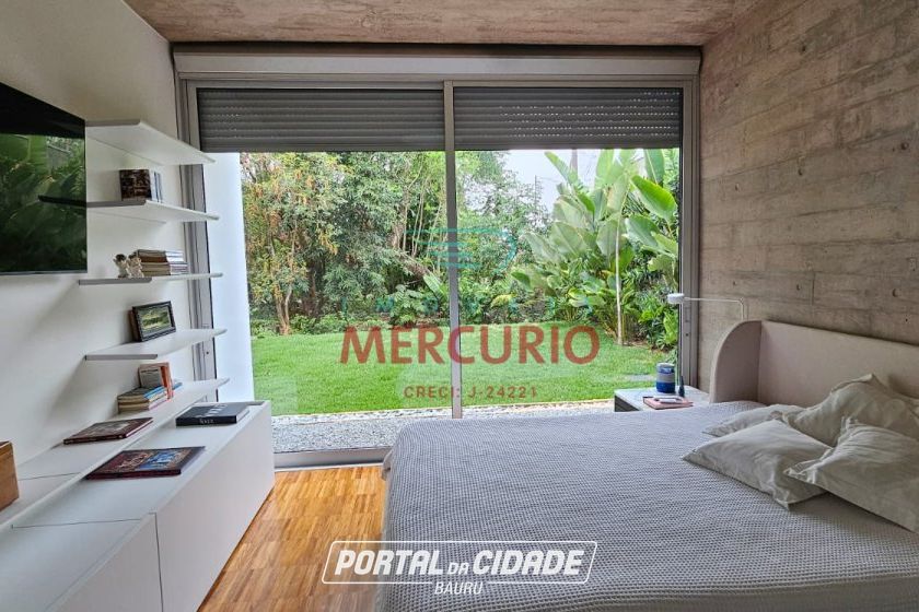 Casa &agrave; venda - 316m&sup2; - Jardim Shangri-L&aacute;
