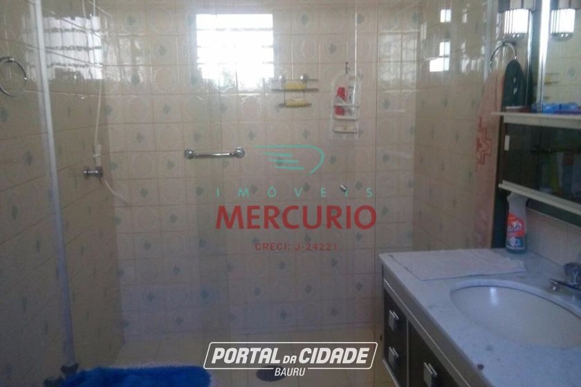 Casa &agrave; venda - 235m&sup2; - Centro