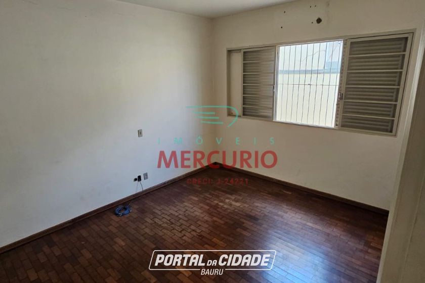 Casa &agrave; venda - 247m&sup2; - Vila Aeroporto Bauru
