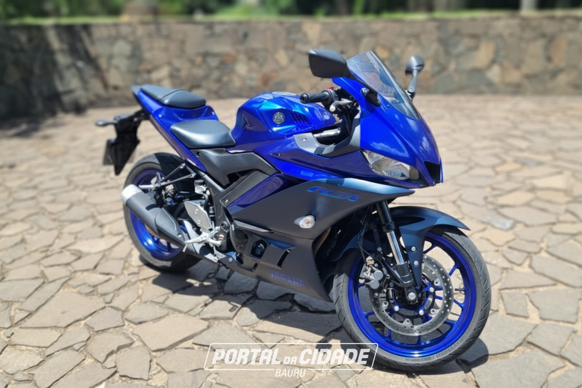 YAMAHA YZF