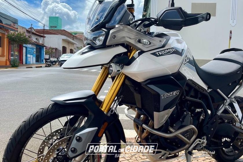 TRIUMPH TIGER