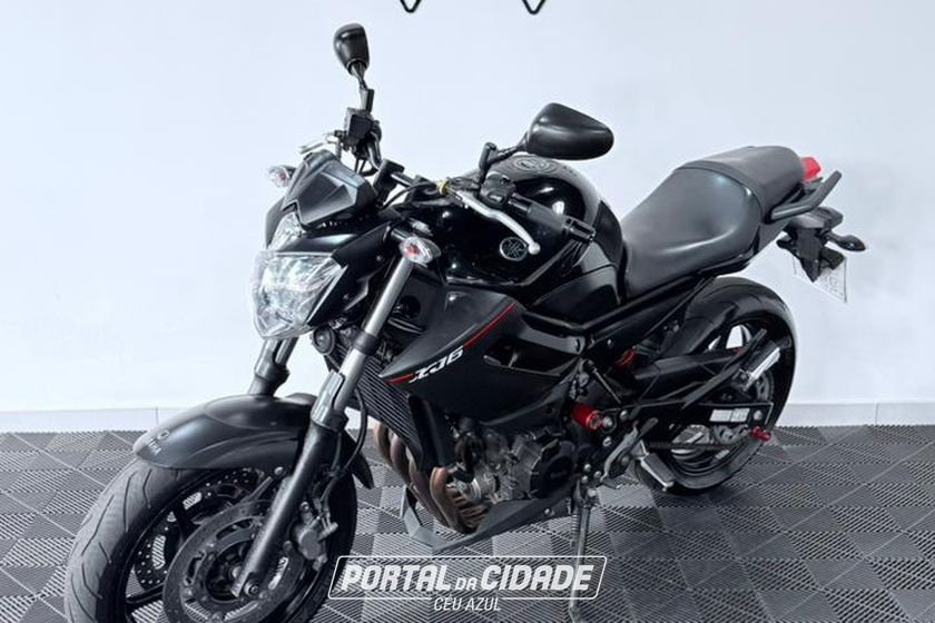 YAMAHA XJ6