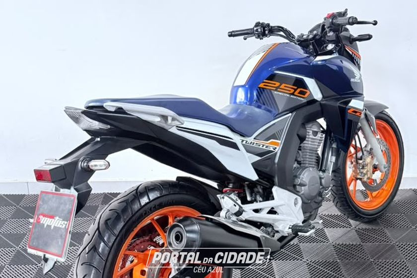 HONDA CB