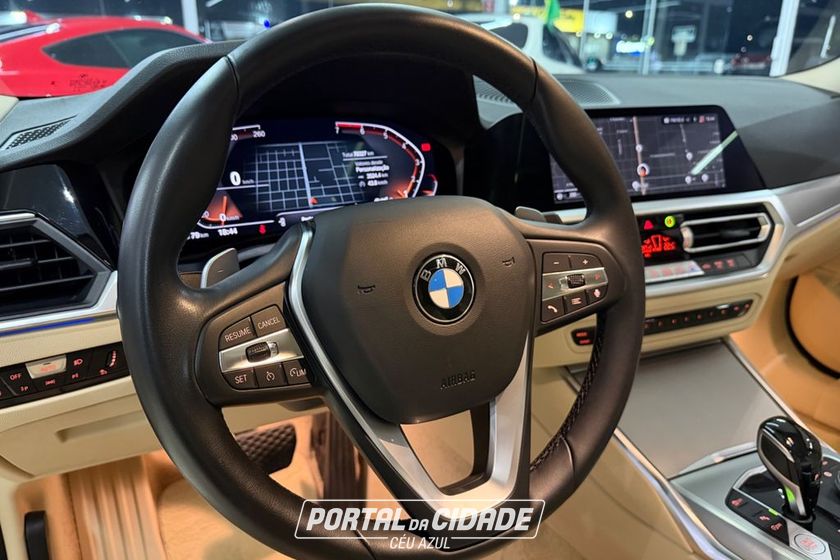 BMW 320iA