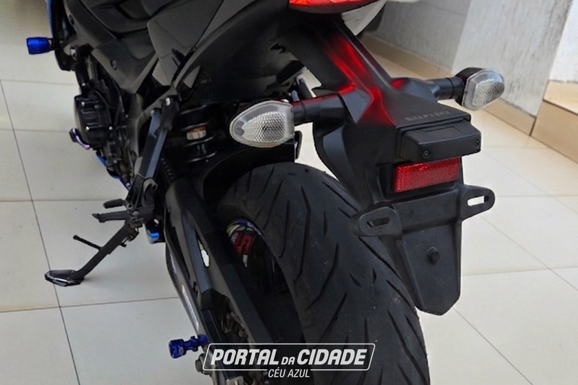 SUZUKI GSX-S