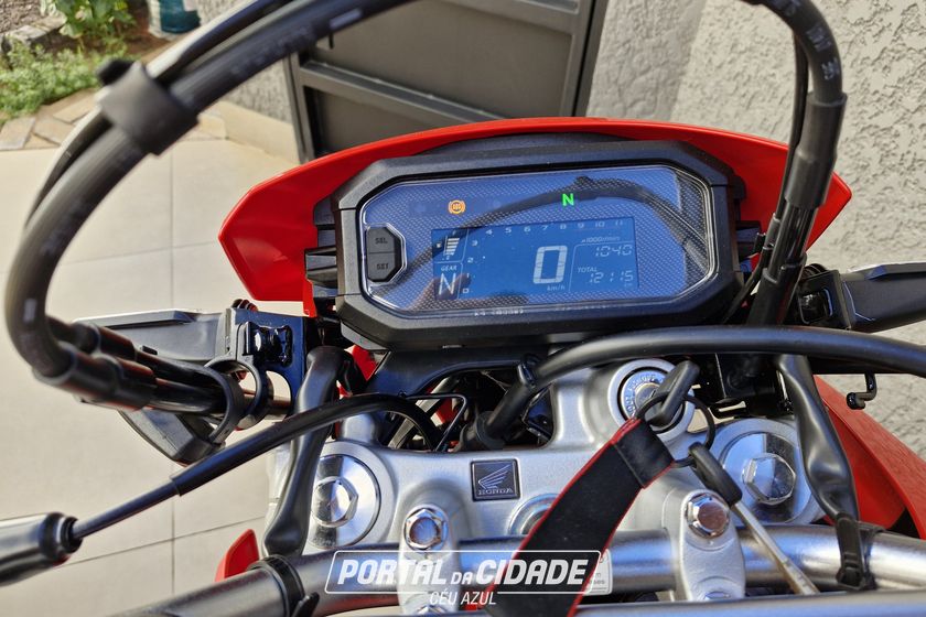 HONDA XR