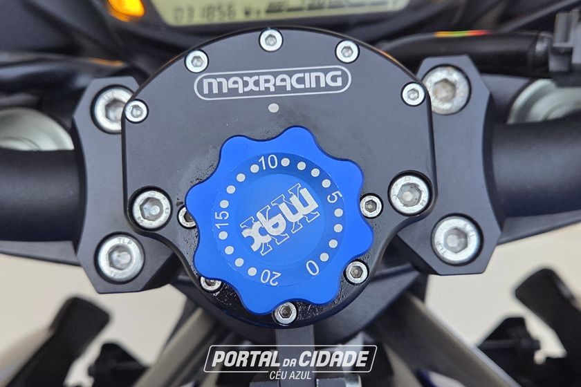 SUZUKI GSX-S