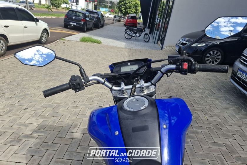 YAMAHA XTZ