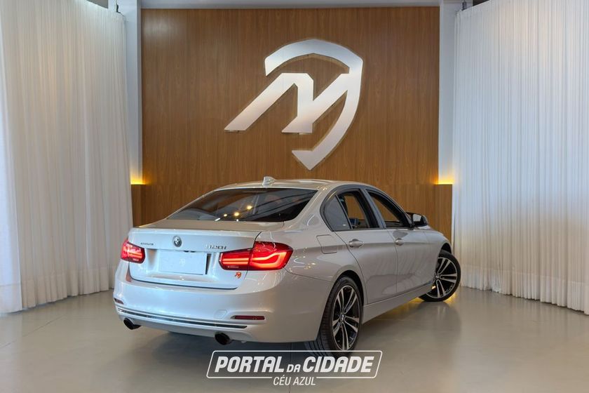 BMW 320iA