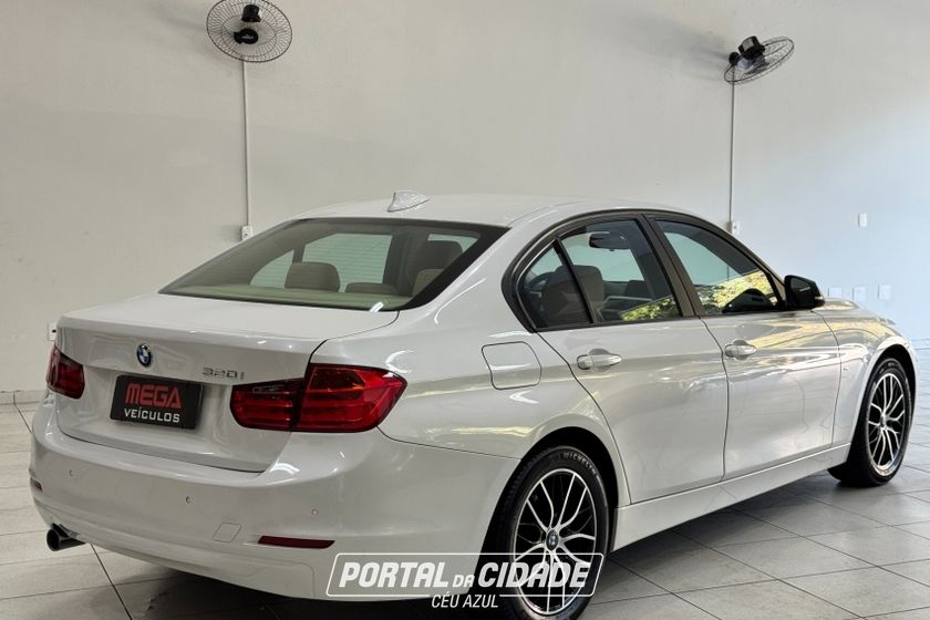 BMW 320iA