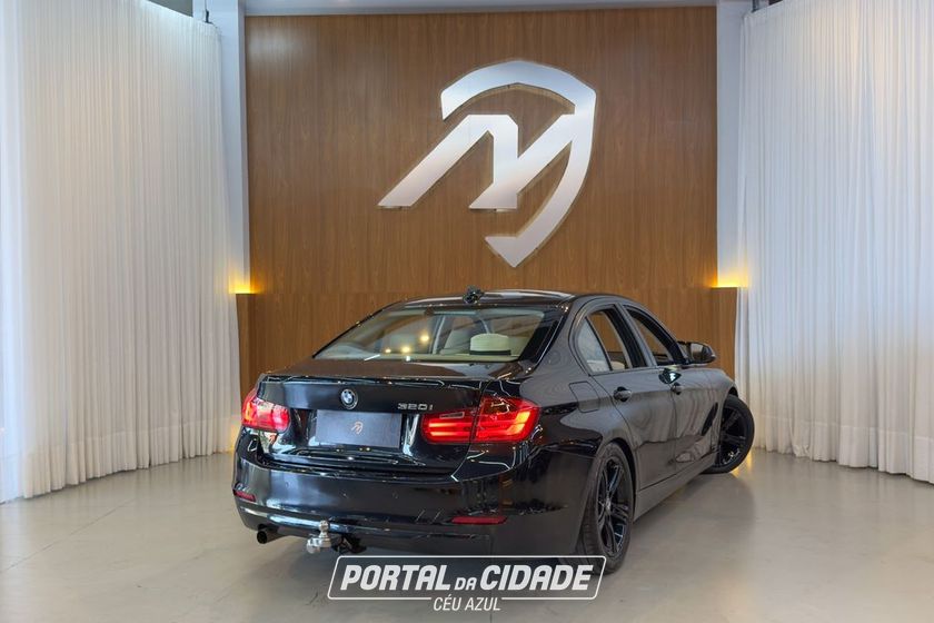 BMW 320iA