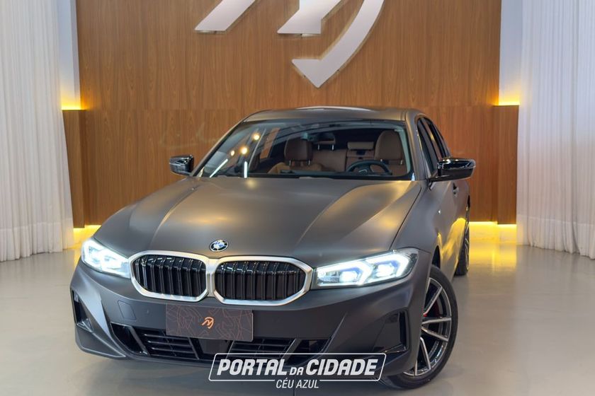 BMW 320iA