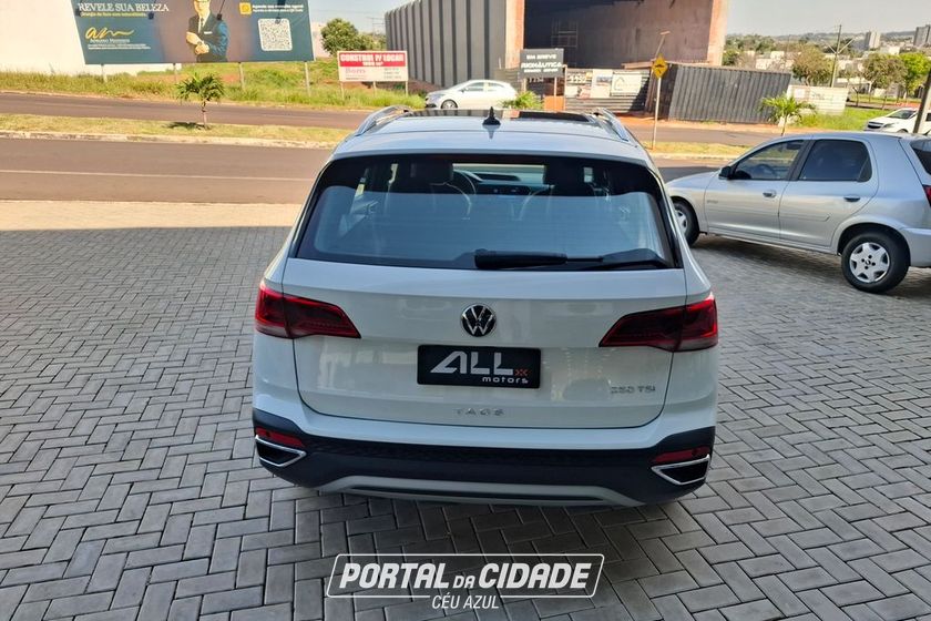 VolksWagen TAOS