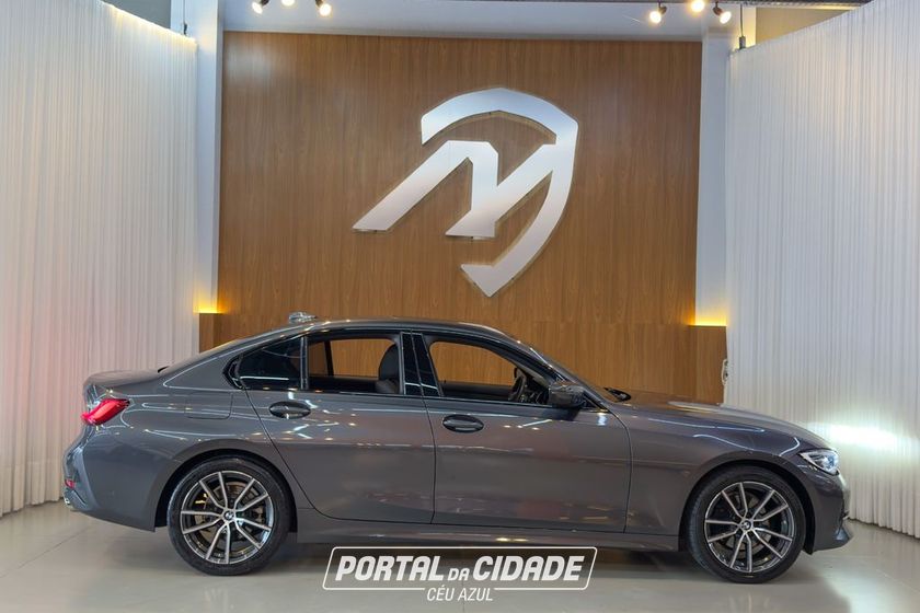 BMW 320iA