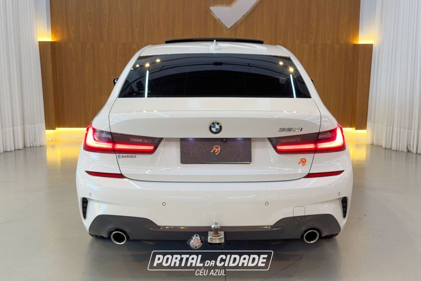 BMW 320iA