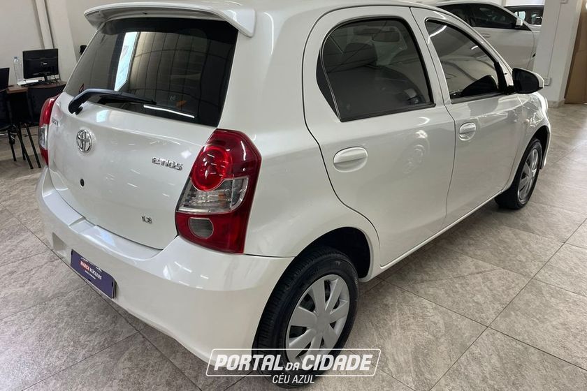 Toyota ETIOS