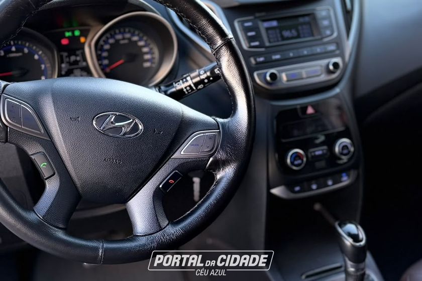 Hyundai HB20X