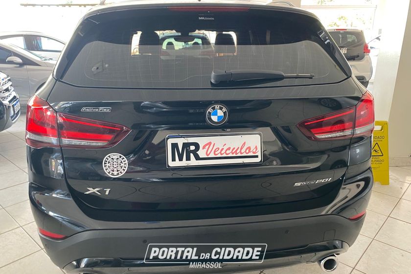 BMW X1