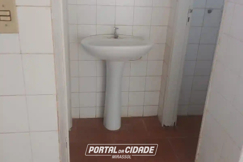 Ponto Comercial para alugar - 70m&sup2; - Santa Casa