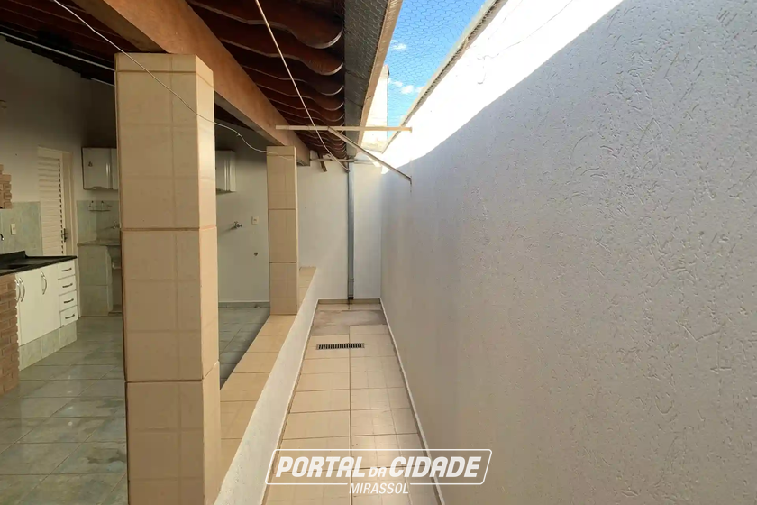 Casa &agrave; venda - 148m&sup2; - Jardim Alvorada