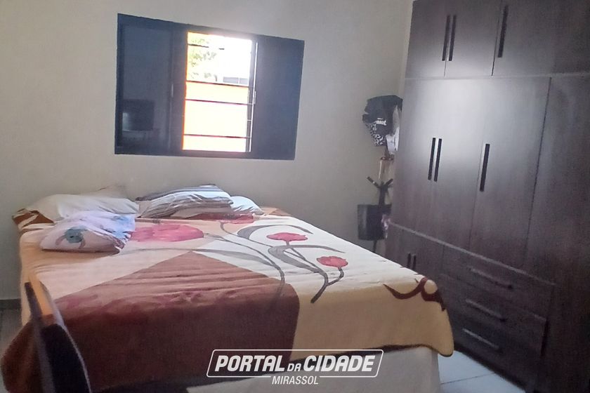 Casa &agrave; venda - 76m&sup2; - Residencial Parque dos Ip&ecirc;s II