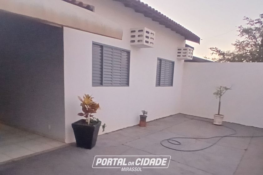 Casa &agrave; venda - 120m&sup2; - Residencial Regissol I