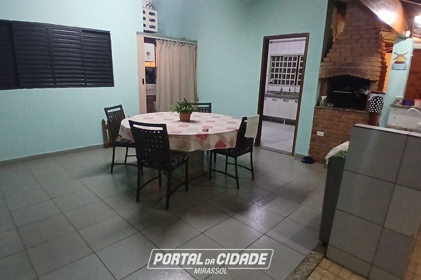 Casa &agrave; venda - 120m&sup2; - Residencial Regissol I