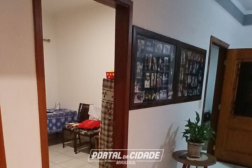 Casa &agrave; venda - 120m&sup2; - Residencial Regissol I