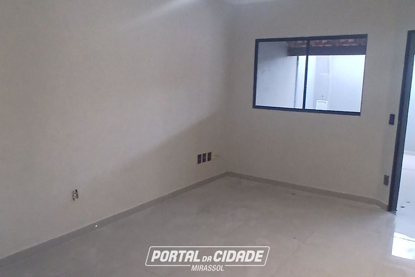 Casa &agrave; venda - 150m&sup2; - Vale do Sol