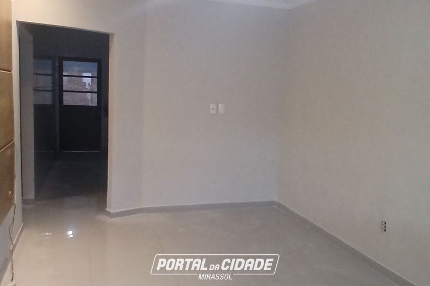 Casa &agrave; venda - 150m&sup2; - Vale do Sol