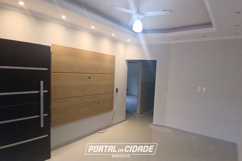 Casa &agrave; venda - 150m&sup2; - Vale do Sol