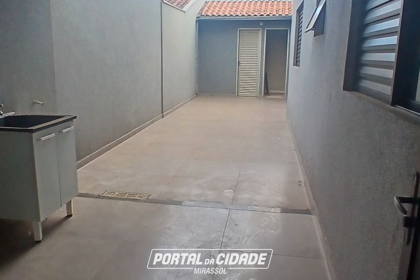 Casa &agrave; venda - 150m&sup2; - Vale do Sol