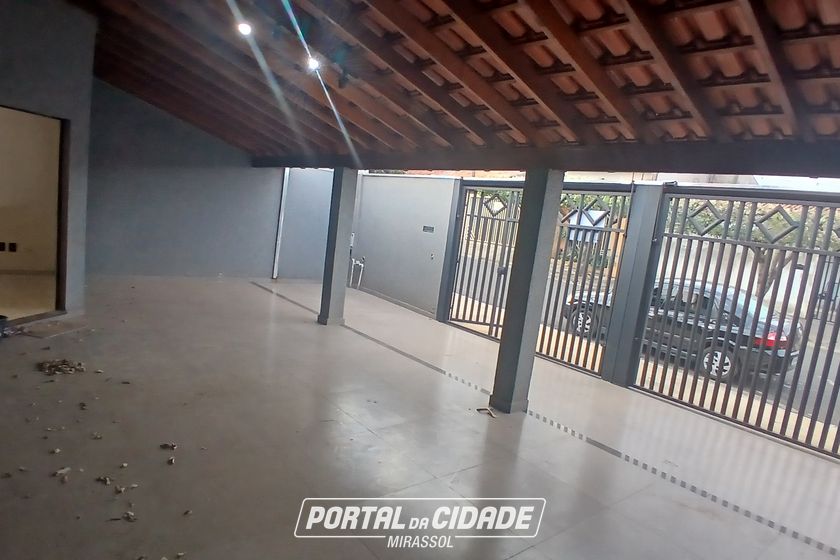 Casa &agrave; venda - 150m&sup2; - Vale do Sol