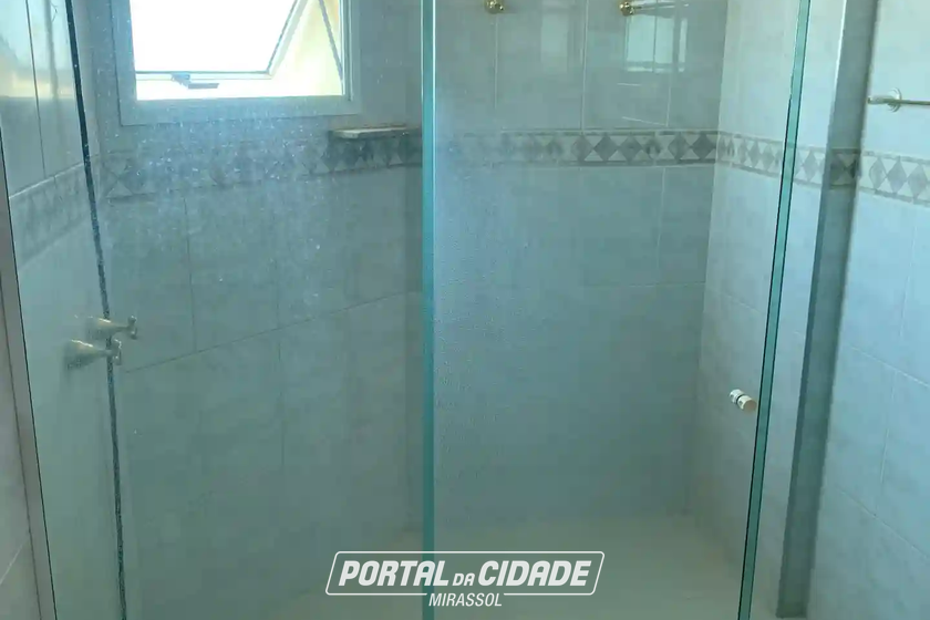 Apartamento &agrave; venda - 280m&sup2; - Centro