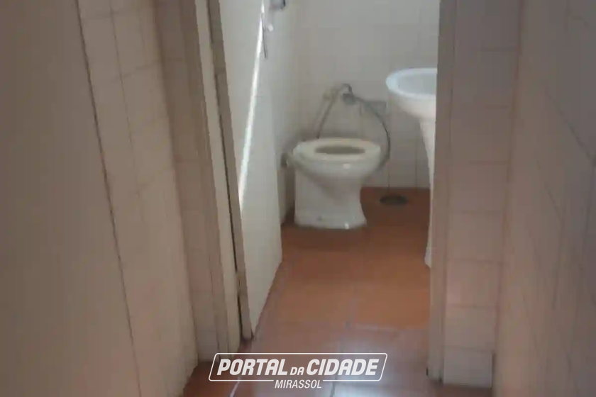 Ponto Comercial para alugar - 70m&sup2; - Santa Casa