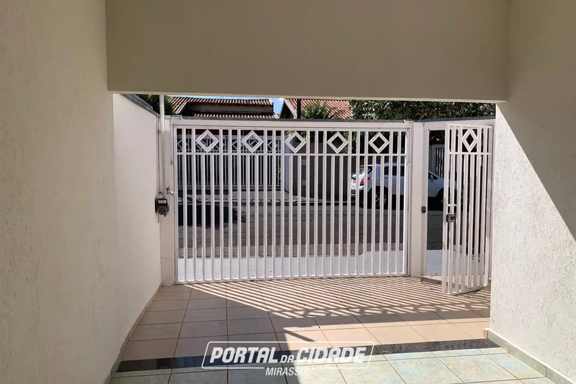 Casa &agrave; venda - 148m&sup2; - Jardim Alvorada