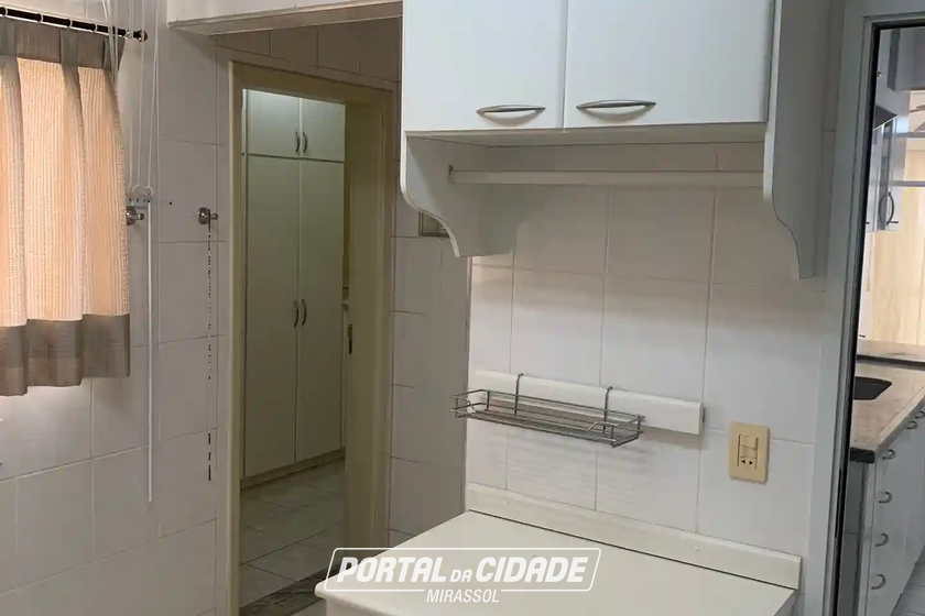 Apartamento &agrave; venda - 280m&sup2; - Centro