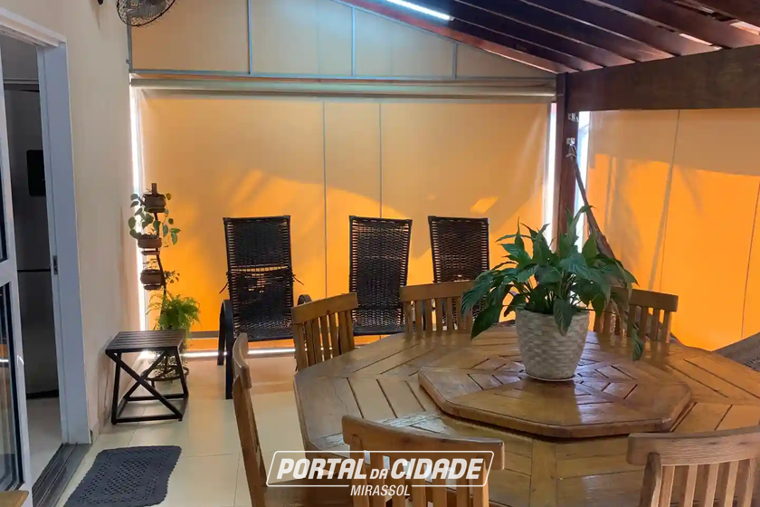Casa &agrave; venda - 98m&sup2; - Santa Cruz