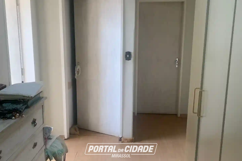 Sobrado &agrave; venda - 990m&sup2; - Centro