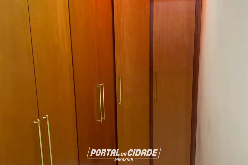 Apartamento &agrave; venda - 280m&sup2; - Centro