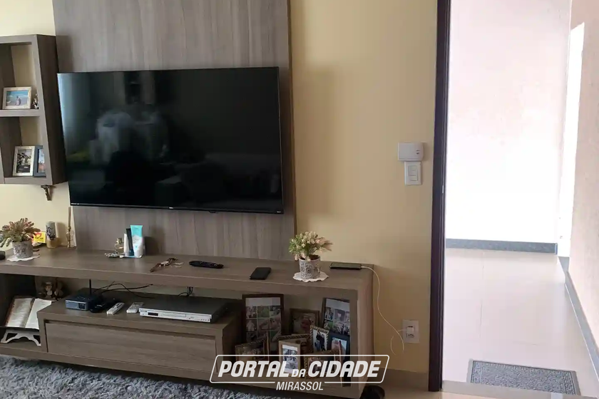 Casa &agrave; venda - 98m&sup2; - Santa Cruz