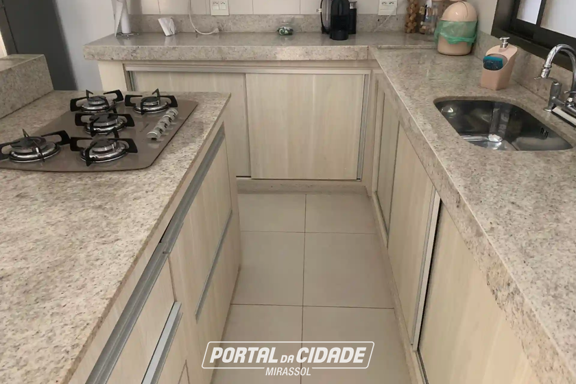 Casa &agrave; venda - 132m&sup2; - Centro