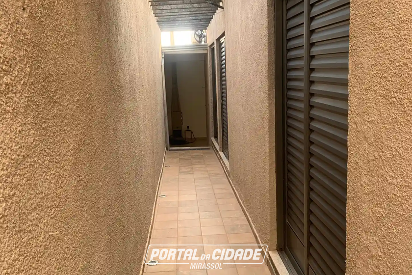 Casa &agrave; venda - 132m&sup2; - Centro