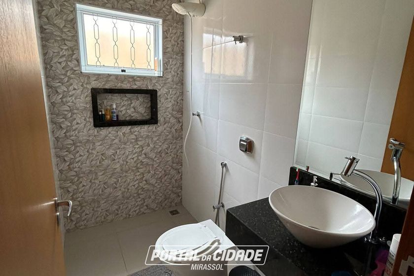 Casa &agrave; venda - 130m&sup2; - Residencial Regissol I