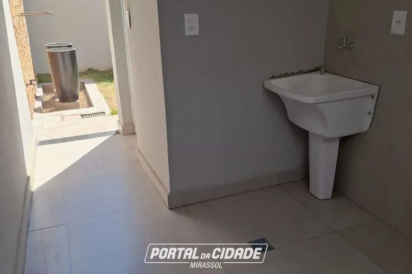 Casa &agrave; venda - 98m&sup2; - Residencial Parque dos Ip&ecirc;s II