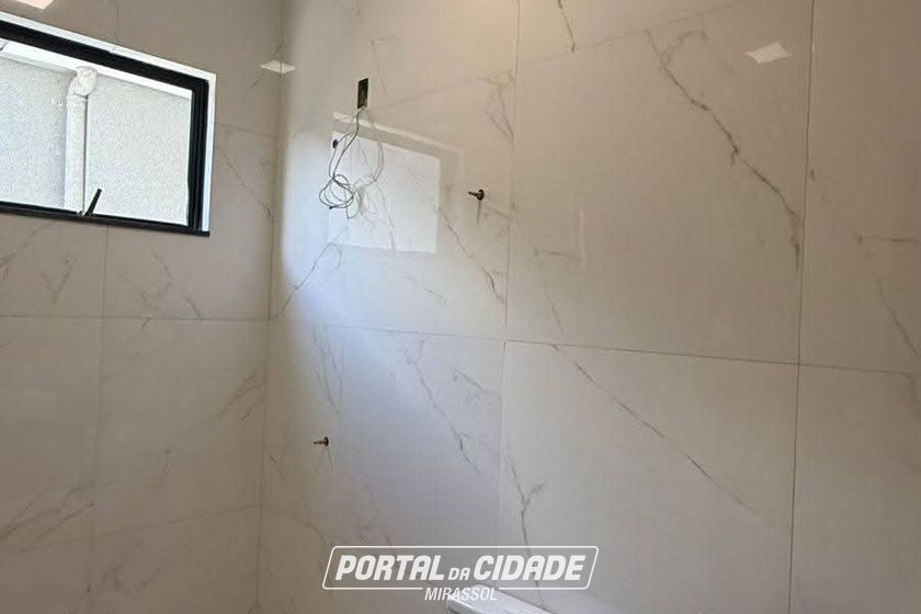 Casa &agrave; venda - 150m&sup2; - Residencial Parque dos Ip&ecirc;s I