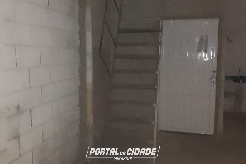 Ponto Comercial para alugar - 330m&sup2; - Portal da Cidade Amiga