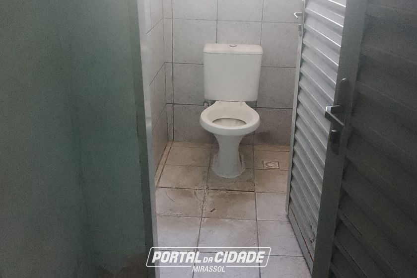 Ponto Comercial para alugar - 330m&sup2; - Portal da Cidade Amiga
